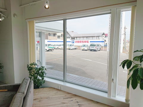 ”ウインドウフィルム施工後1”