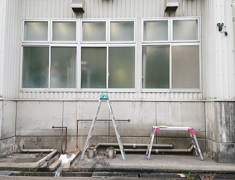 ”ウインドウフィルム施工前2”